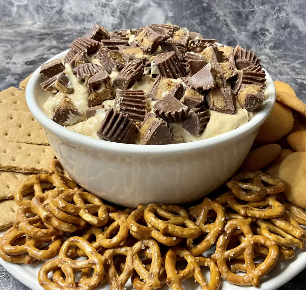 Reese's Peanut Butter Cheesecake Dip