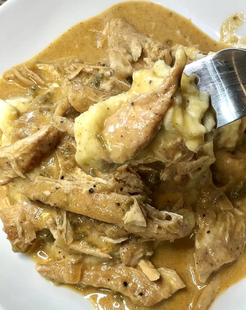 Smothered Chicken And Gravy - What's Mom Cookin'