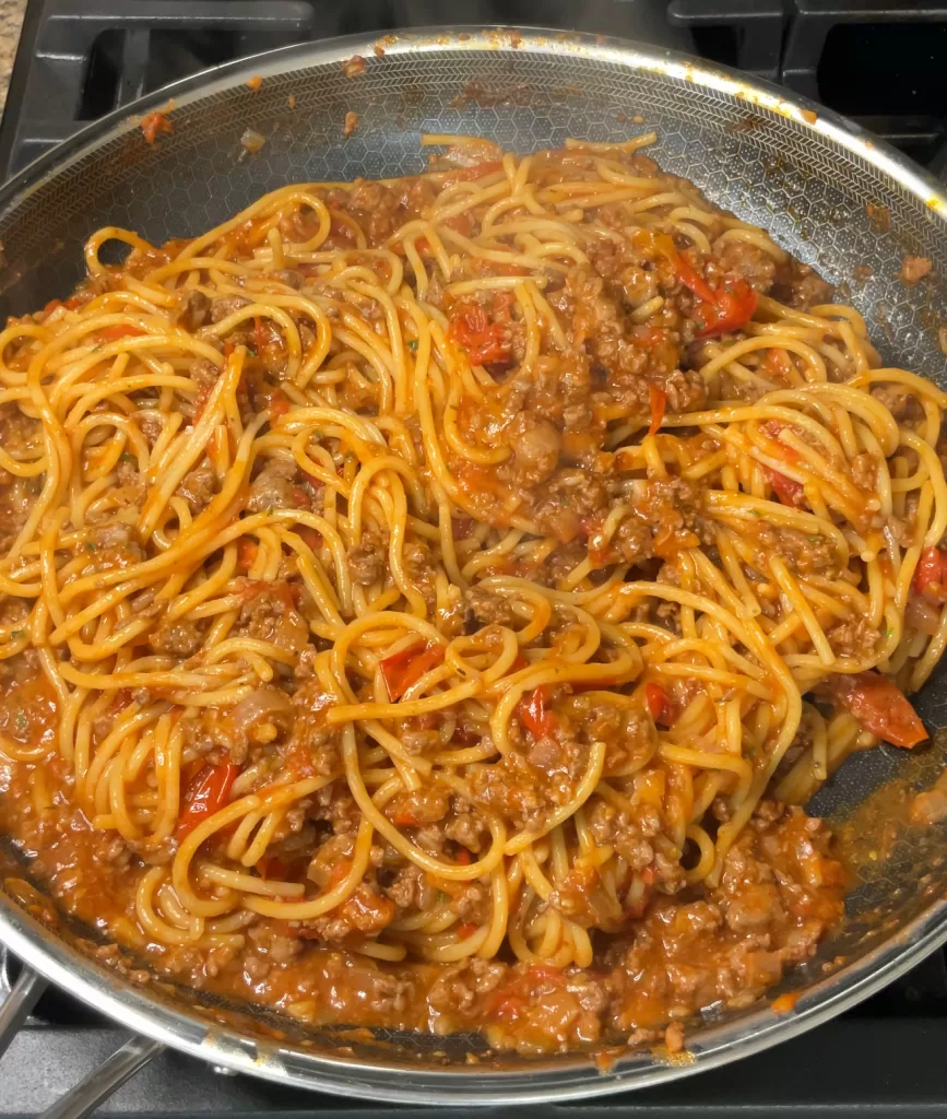 Easy Homemade Spaghetti Sauce - What's Mom Cookin'