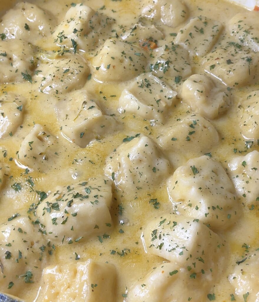 Broccoli Cheddar Chicken and Dumplings