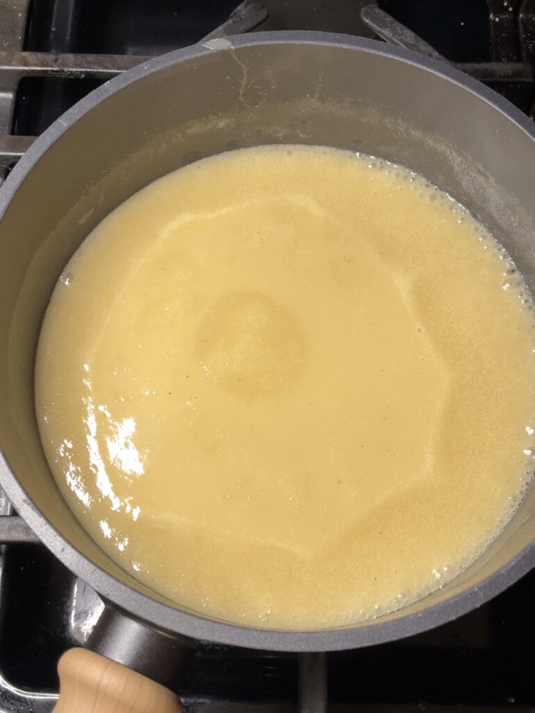 Easy Turkey Gravy (Made from Drippings)