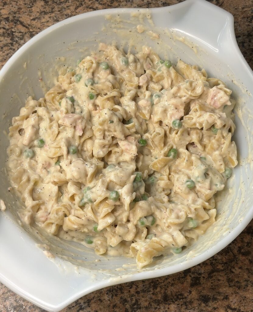 Old-Fashioned Tuna Noodle Casserole