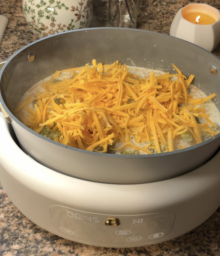 Crockpot Broccoli Cheddar Soup