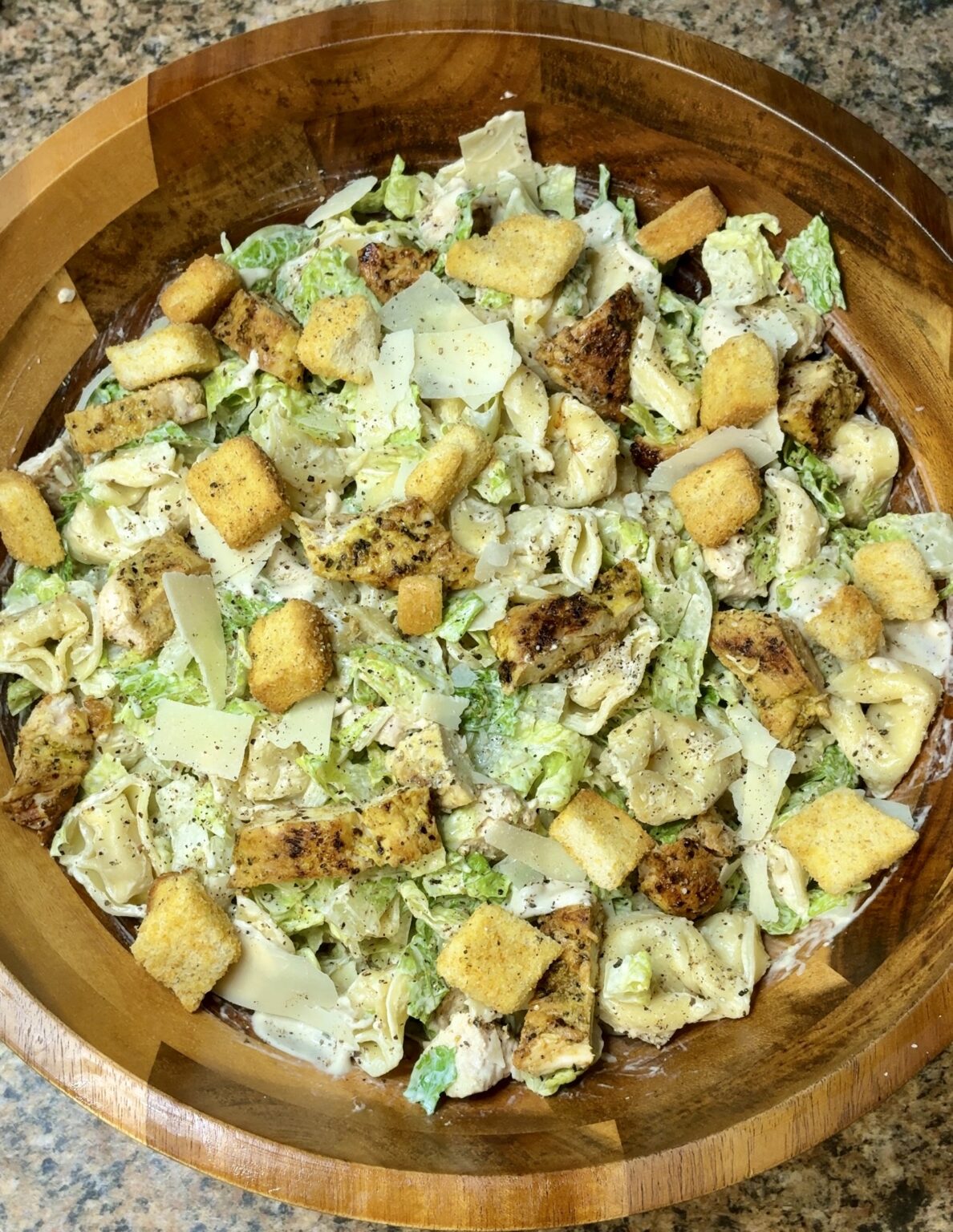 Chicken Caesar Tortellini Salad: A Creamy Delight - What's Mom Cookin'