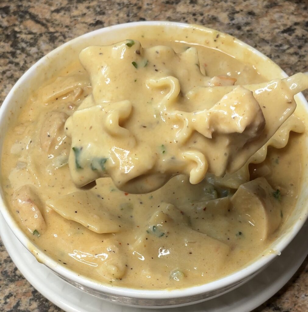 Creamy Cajun Chicken Lasagna Soup