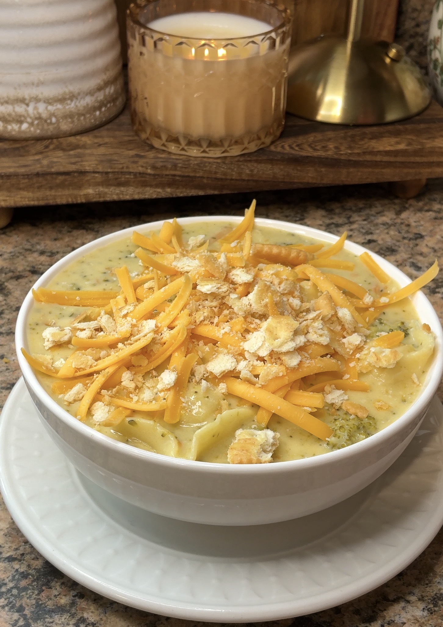 Slow Cooker Broccoli Cheddar Tortellini Soup