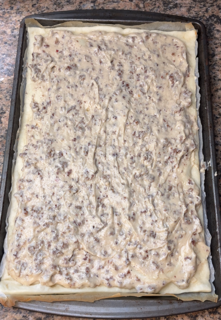 School Breakfast Pizza with Sausage Gravy