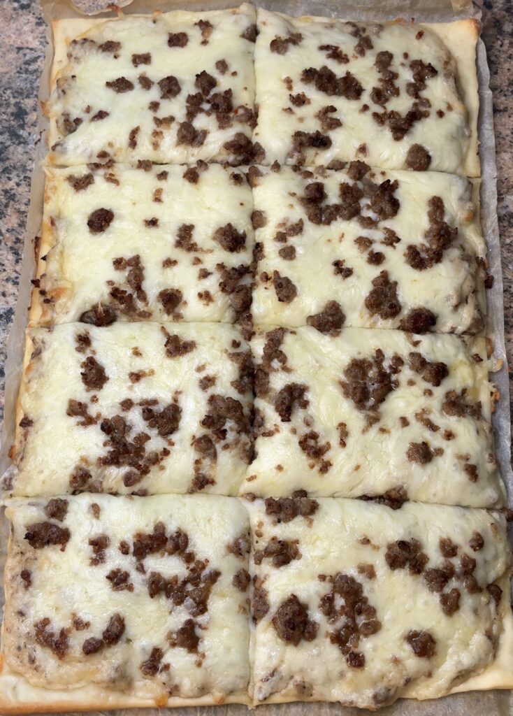 School Breakfast Pizza with Sausage Gravy