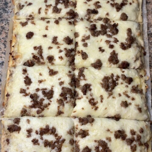 School Breakfast Pizza with Sausage Gravy