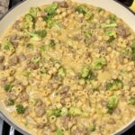 One Pot Cheesy Beef and Broccoli Pasta